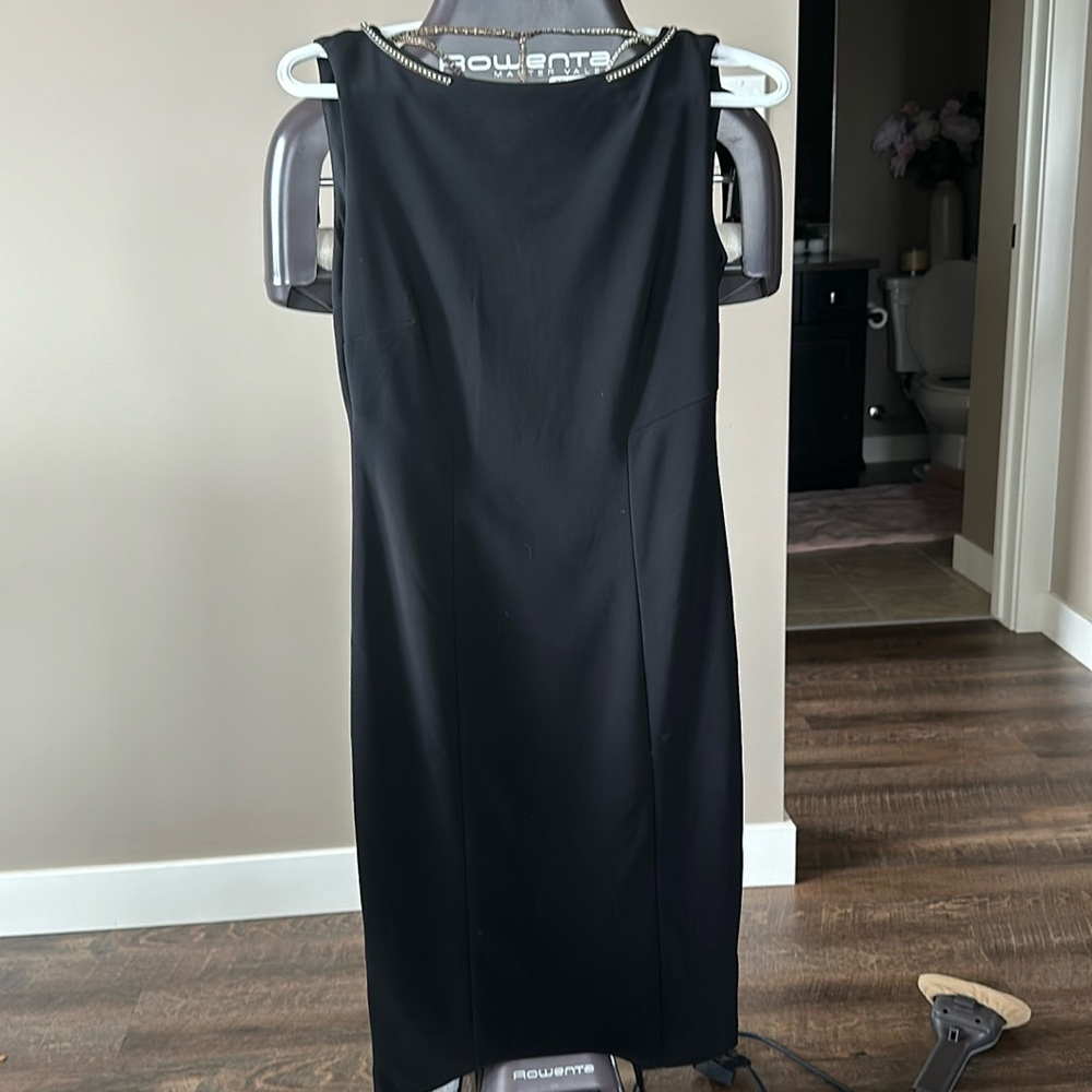 Joseph ribkoff size 4